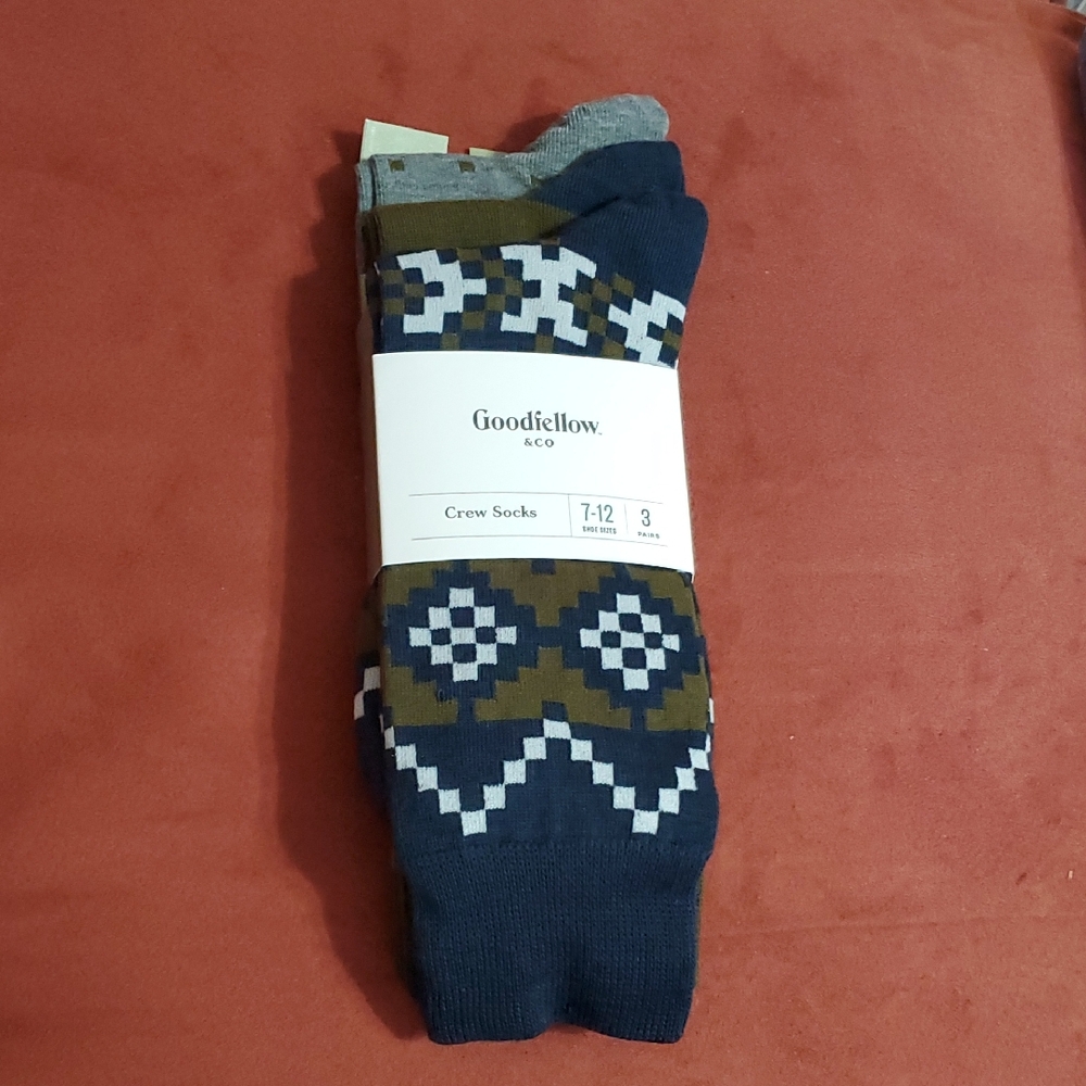 NWT 3 Pairs of Goodfellow & Co Men's Crew Socks - Shoe Size 7-12